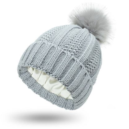 Women Winter Warm Knit Hats at New York Shop