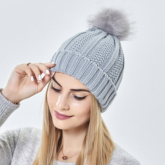Women Winter Warm Knit Hats at New York Shop